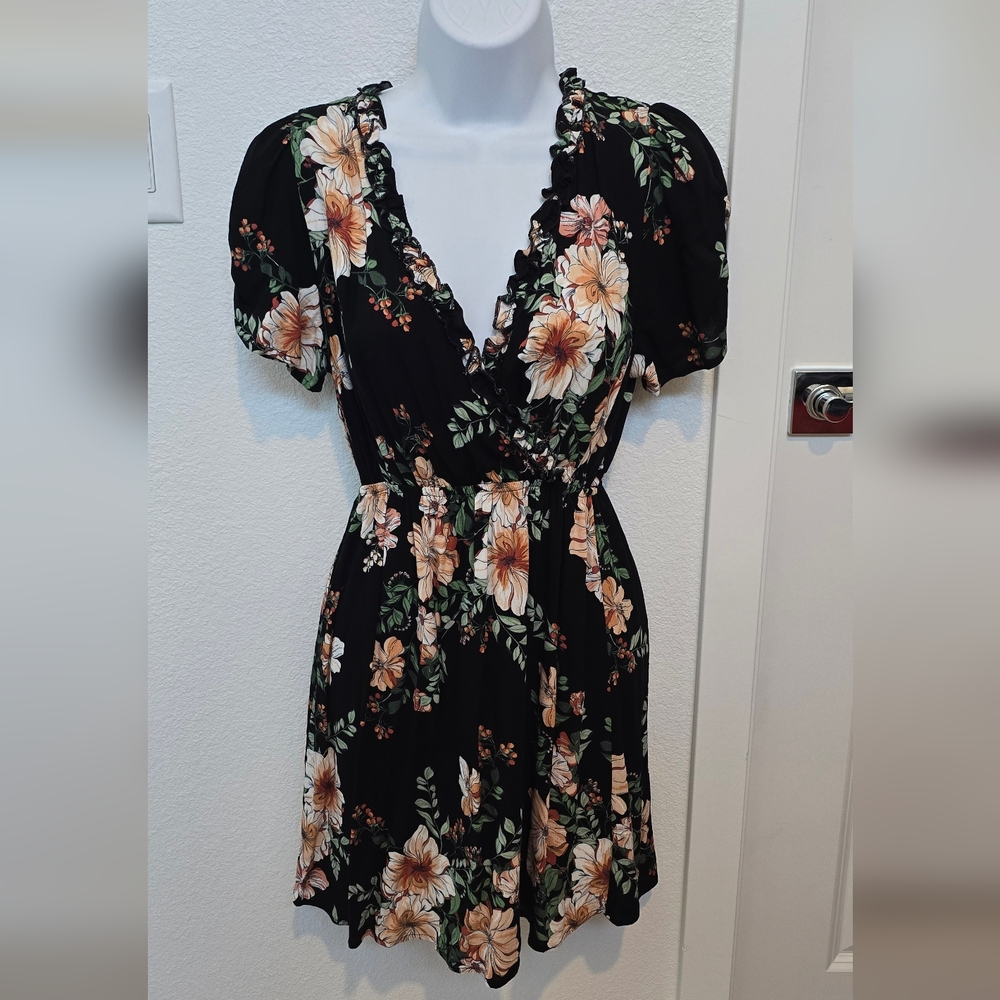 Exhilaration floral dress